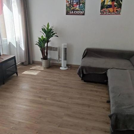 Апартаменты Appart De Charme Plein Centre Ла-Сьота Экстерьер фото
